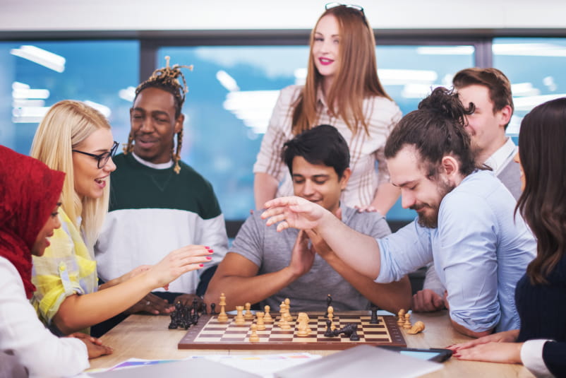 Group Classes & Chess Camps